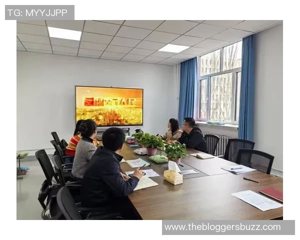 文班强调现实挑战直面未完成的艰巨任务与未来目标 文班强调现实挑战直面未完成的艰巨任务与未来目标
